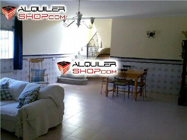 Chalet en Pobla de Vallbona (la)