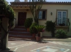 Chalet con 4 dormitorios se vende en Estepona, Costa del Sol - mejor precio | unprecio.es