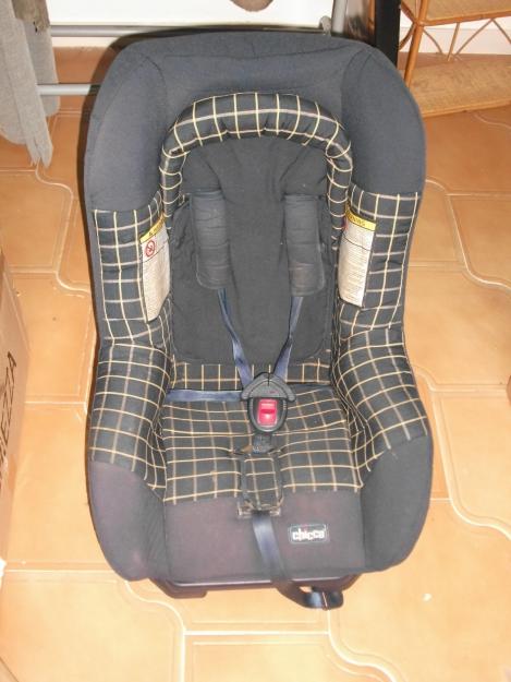 Silla de coche marca Chico  para bebe de 0 a 18 kg. ONG
