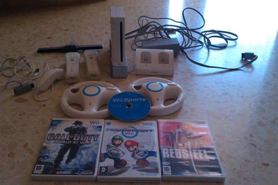 Wii con dos mandos y juegos