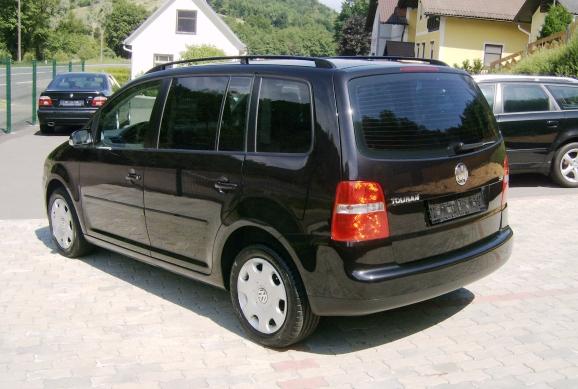 VOLKSWAGEN TOURAN 1.9 tdi edition