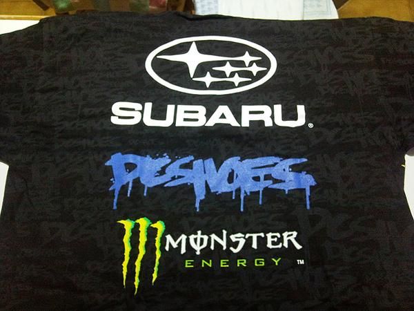 Vendo DC Shoes camiseta ken block subaru rally team usa monster energy nueva