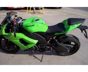 KAWASAKI NINJA ZX-10R