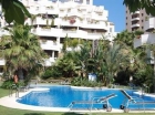 Apartamento con 2 dormitorios se vende en Marbella, Costa del Sol - mejor precio | unprecio.es