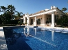 Chalet con 5 dormitorios se vende en Marbella, Costa del Sol - mejor precio | unprecio.es