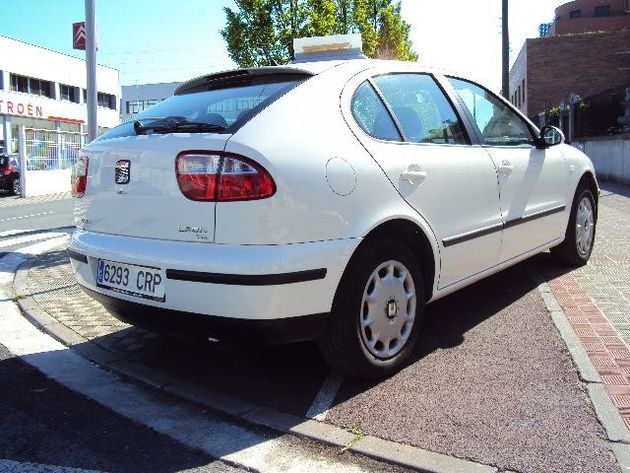OPEL CORSA 1.2 ESSENTIA