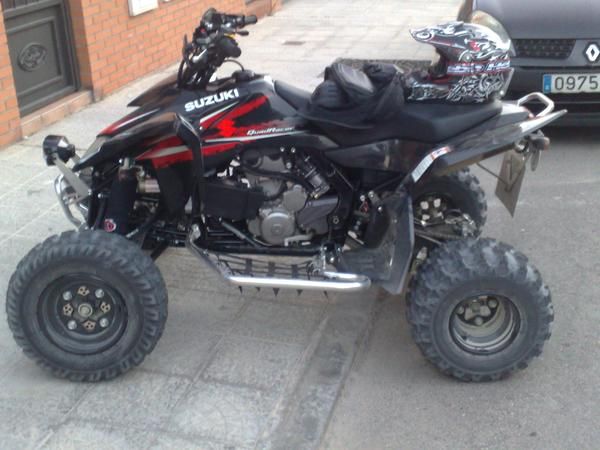 SE VENDE QUAD O CAMBIO POR COCHE