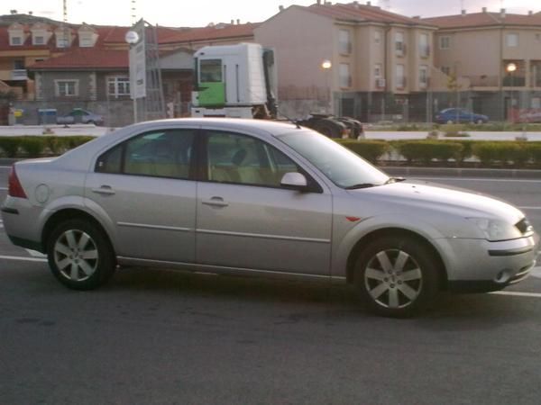 VENDO FORD MONDEO 2000TDdi GHIA