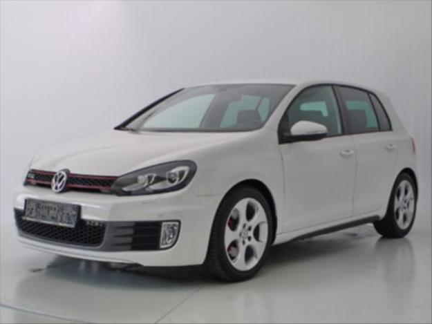VOLKSWAGEN Golf 5