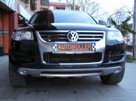 VOLKSWAGEN TOUAREG 3.0 TDI V6 FULL EQUIPE IVA DEDUIBLE (VENTA ENTRE PARTICULARES) - Girona