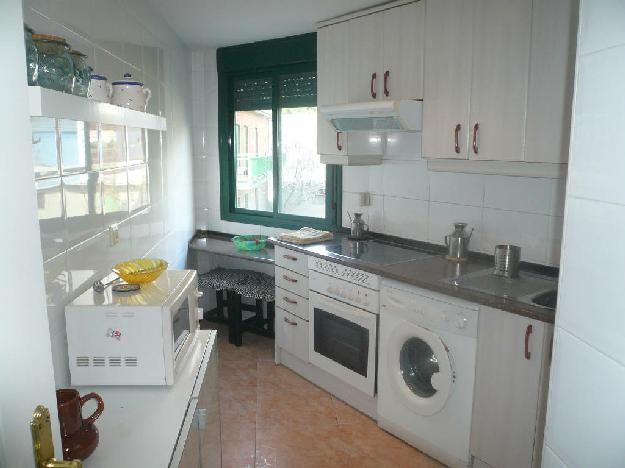 Piso en Alquiler. 2 Dormitorios. 85 m2. 85 m2c. Bonito piso cercano a Renfe.