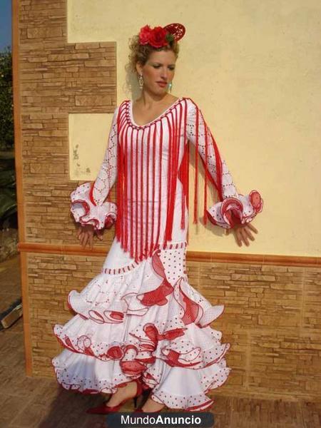 TRAJES DE FLAMENCA