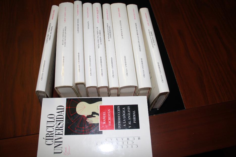26 libros circulo universidad-varios autores