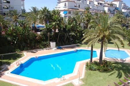Apartamento a la venta en Puerto Banús Costa del Sol