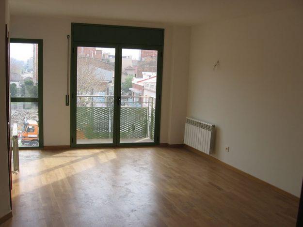 PARTICULAR VENDE PISO EN MOLINS DE REI-BARCELONA