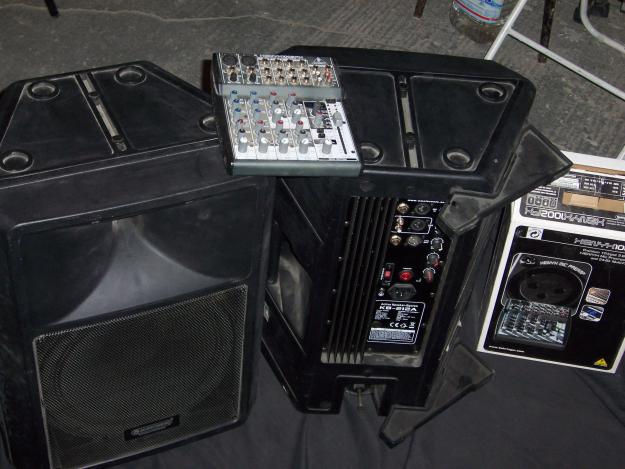VENDO ALTAVOCES AUTOAMPLIFICADOS