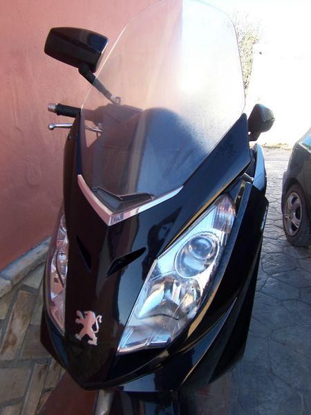 Urge vender moto Peugeot Satellis de 125 por no usar 1.600