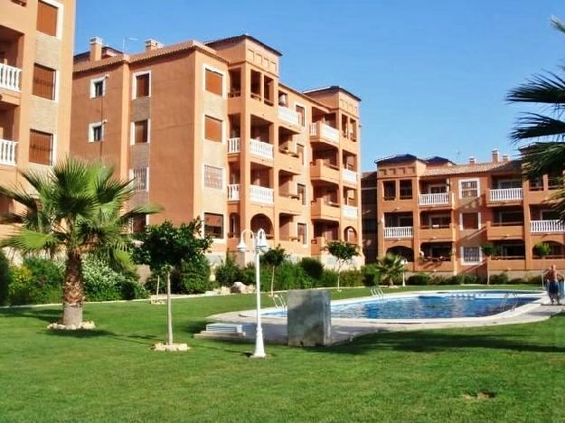 Apartment for Sale in Villamartin, Comunidad Valenciana, Ref# 2459719