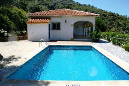 Chalet en venta en Sayalonga, Málaga (Costa del Sol)