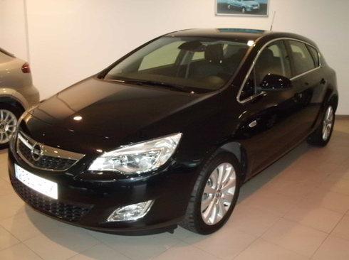 Opel Astra 5P COSMO 1.7 CDTI 125 CV