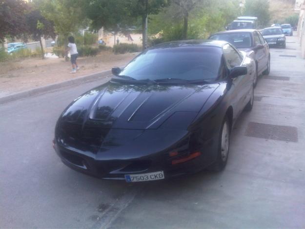 PONTIAC FIREBIRD EN MUY BUEN ESTADO