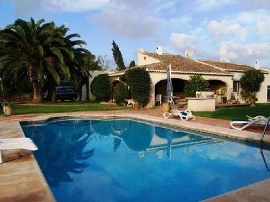 Chalet con 4 dormitorios se vende en Javea, Costa Blanca