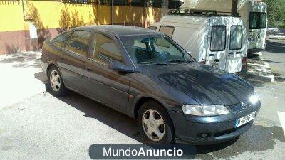 SE VENDE OPEL VECTRA 2.0 16V 100CV AVERIA BOMBA DE INYECCION