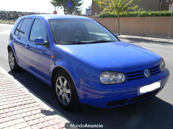 VOLKSWAGEN Golf 1.9 TDI CONCEPTLINE 5p. - 3.599 €