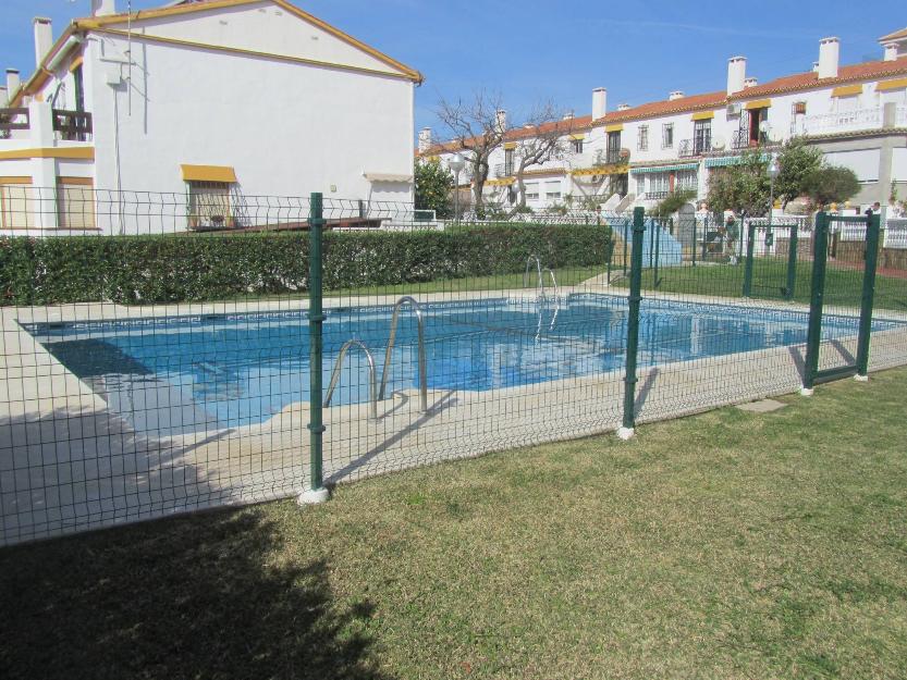 Fantastico chalet adosado en recinto cerrado del cantal