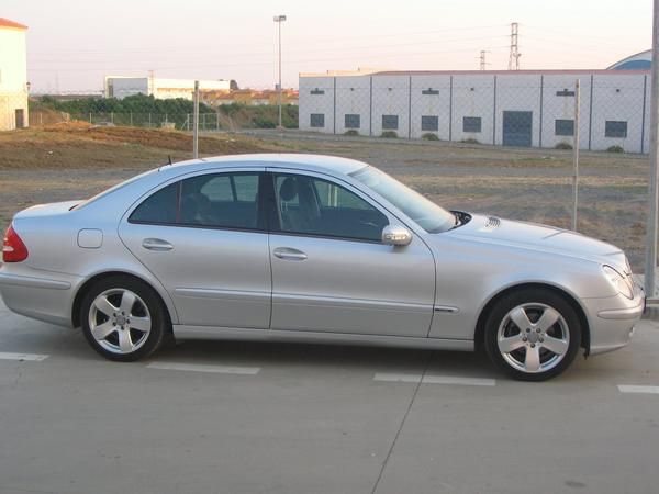 MERCEDES BENZ E 270 CDI 211