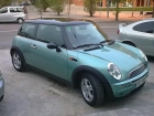 MINI MINI One, VERDE METALISADO, año 2002, 74000 km, Alfombrillas de velours (One),Asiento pasajero ajuste en altura (On - mejor precio | unprecio.es