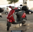 Vendo ciclomotor Piaggio Zip con maletero - mejor precio | unprecio.es