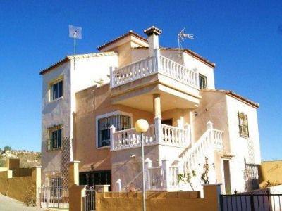 Chalet en venta en San Miguel de Salinas, Alicante (Costa Blanca)