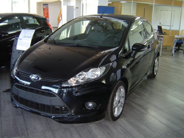 Ford Fiesta 1.6 TDCi 95cv Sport 3p, 13.700€