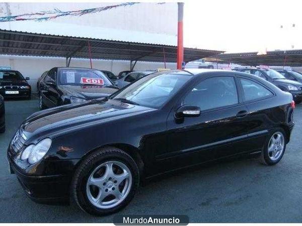 Mercedes-Benz C 180  Sportcoupe LIBRO DE REVI