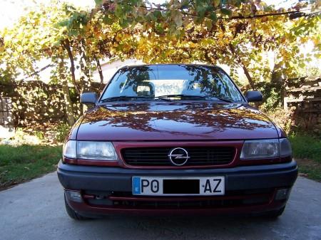 Opel Astra 17TD en PONTEVEDRA