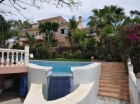 Chalet con 4 dormitorios se vende en Estepona, Costa del Sol - mejor precio | unprecio.es
