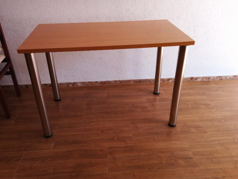 mesa y sillas cocina