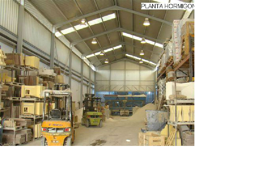 Nave industrial con 2000 m2 en 290000 €