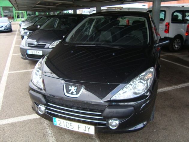 PEUGEOT 307 1.6HDI XS 110