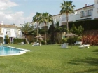 Adosado con 3 dormitorios se vende en Estepona, Costa del Sol - mejor precio | unprecio.es