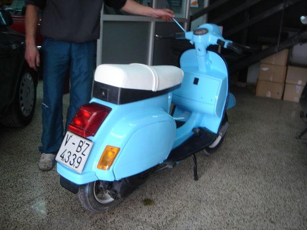 se vende vespa primavera pk75