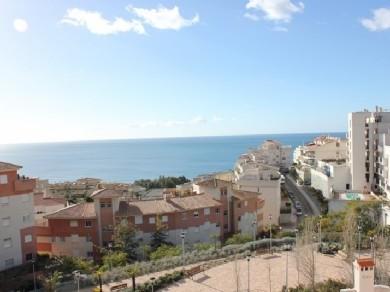 Apartamento con 2 dormitorios se vende en Benalmadena Costa, Costa del Sol