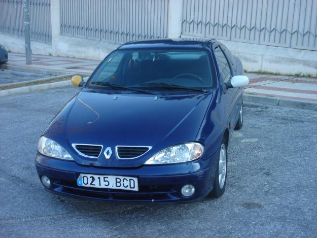 RENAULT MEGANE COUPE AÑO 2000