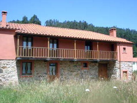 Chalet en Cariño