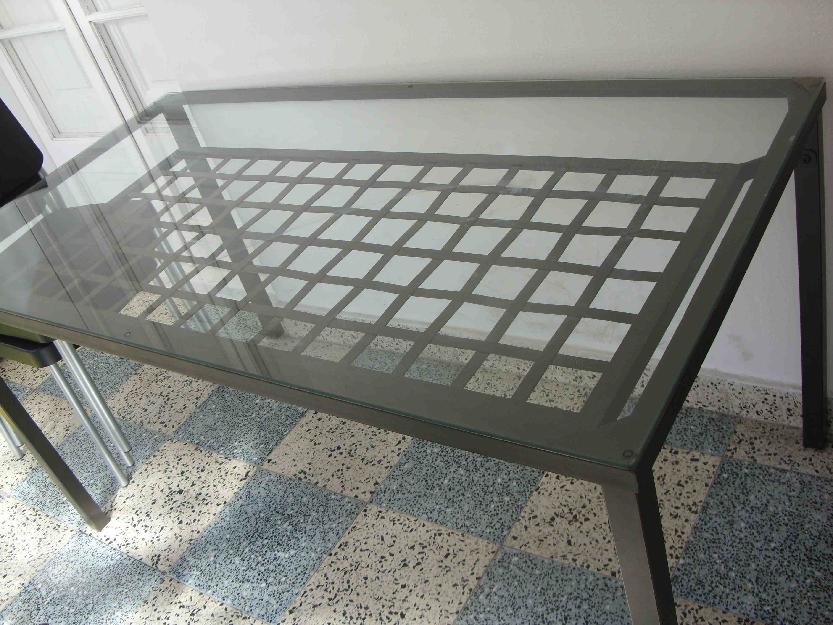 Mesa de comedor, Mesa de centro y estantería  150 euros!!!