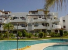Apartamento con 2 dormitorios se vende en Estepona, Costa del Sol - mejor precio | unprecio.es