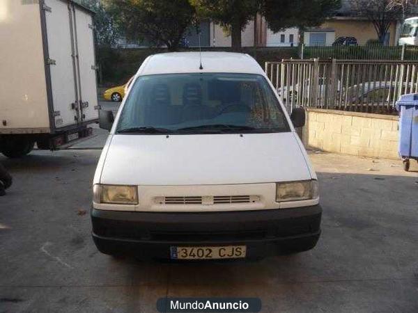 Citroën Jumpy 2.0 HDi Furgón Confort