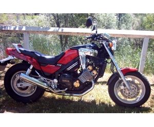 YAMAHA FZX 750