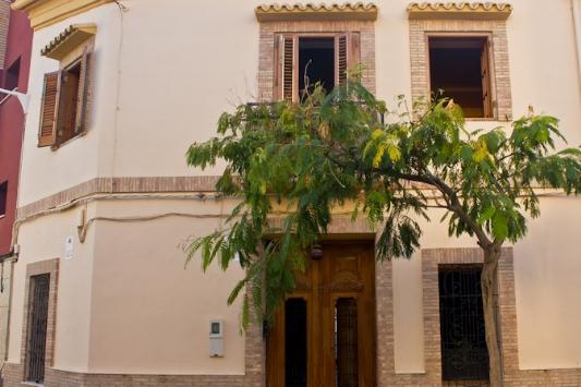5 Dormitorio Chalet En Venta en Montserrat, Valencia
